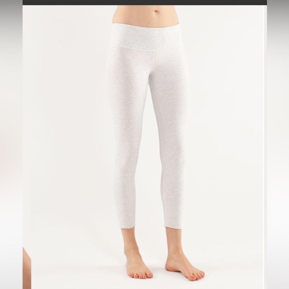 Lululemon Heathered Grey Cotton Crop Leggings Wunder Under Sz 6